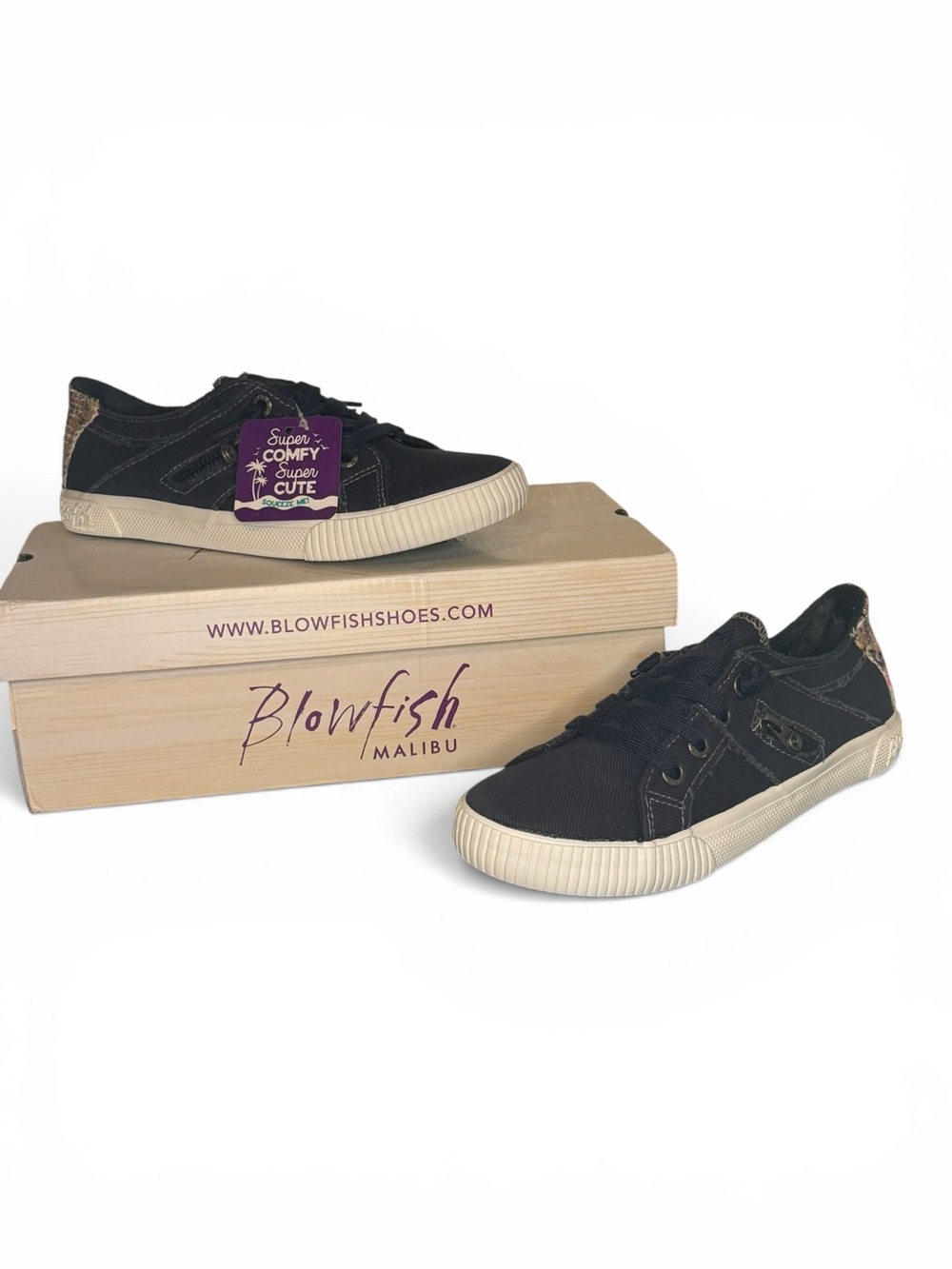 Blowfish Malibu Black Canvas Low-Top Sneakers with Cream Sole